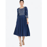 Blue rayon printed 3/4th sleeve kurti for women's casual wear