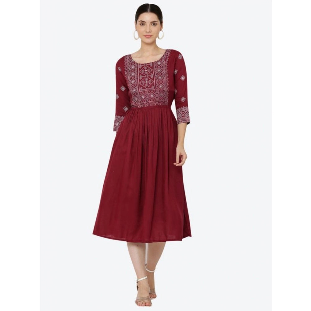 Maroon printed rayon kurti with 3/4th sleeves for women's casual wear