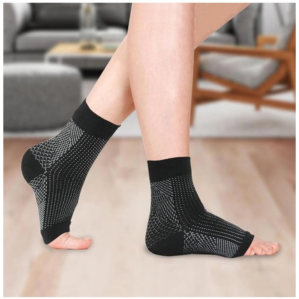 Multicolor unisex casual cotton printed ankle length support socks, black pattern on display rack