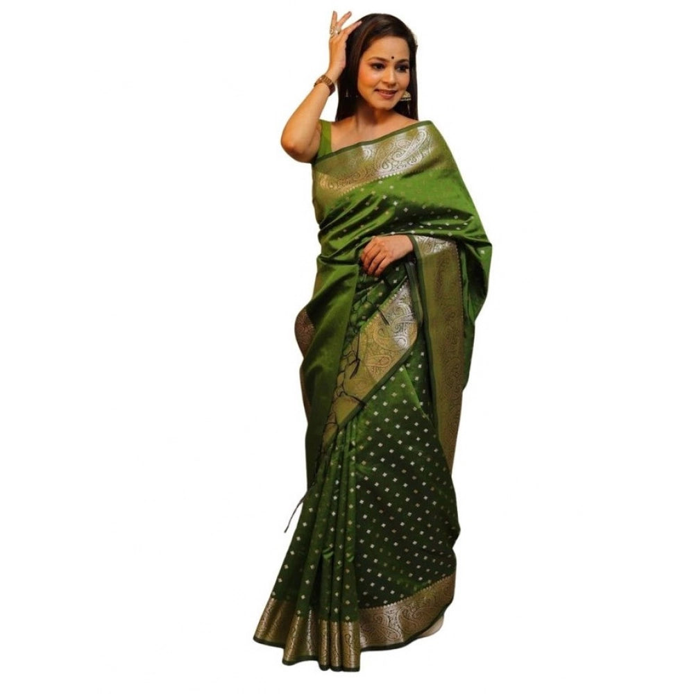 Green soft lichi silk printed saree with unstitched blouse, vibrant floral design on fashionable women's wear