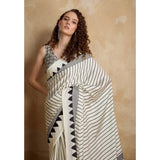 Women's Satin Crepe Printed Saree With Unstitched Blouse 5.5Mtr (White)