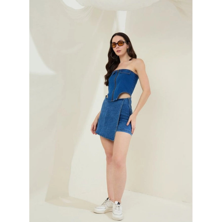 Blue denim lycra sleeveless top with strapless neck, waist-length, zip closure for women
