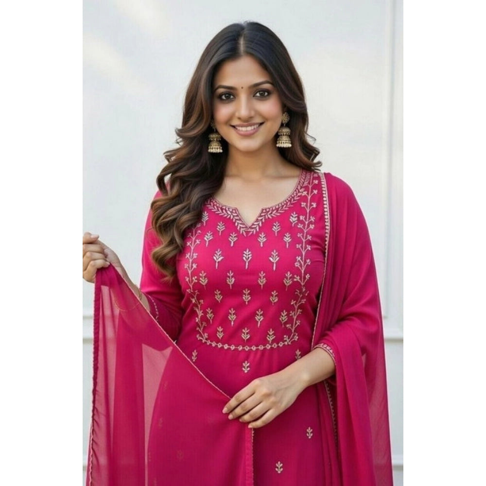 Pink Georgette ethnic motif kurti & pant dupatta set with 3/4 sleeves, calf length, round neck