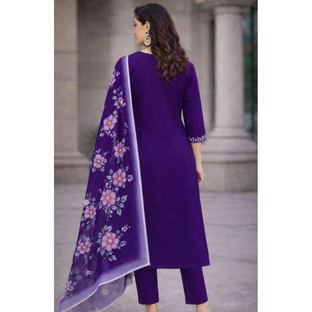 Purple Chanderi Silk ethnic motif kurti & pant dupatta set, V-neck 3/4th sleeve with calf length, intricate silk design on display