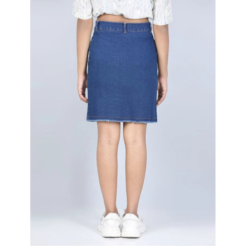 Blue denim girl's solid buttoned skirt, durable and fashionable for kids