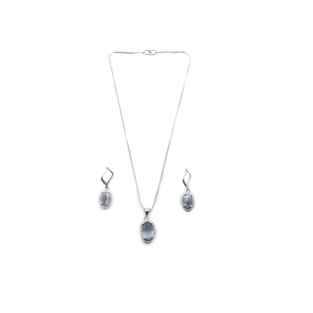 Grey brass silver plated pendant set for women, elegant jewelry accessory on display stand