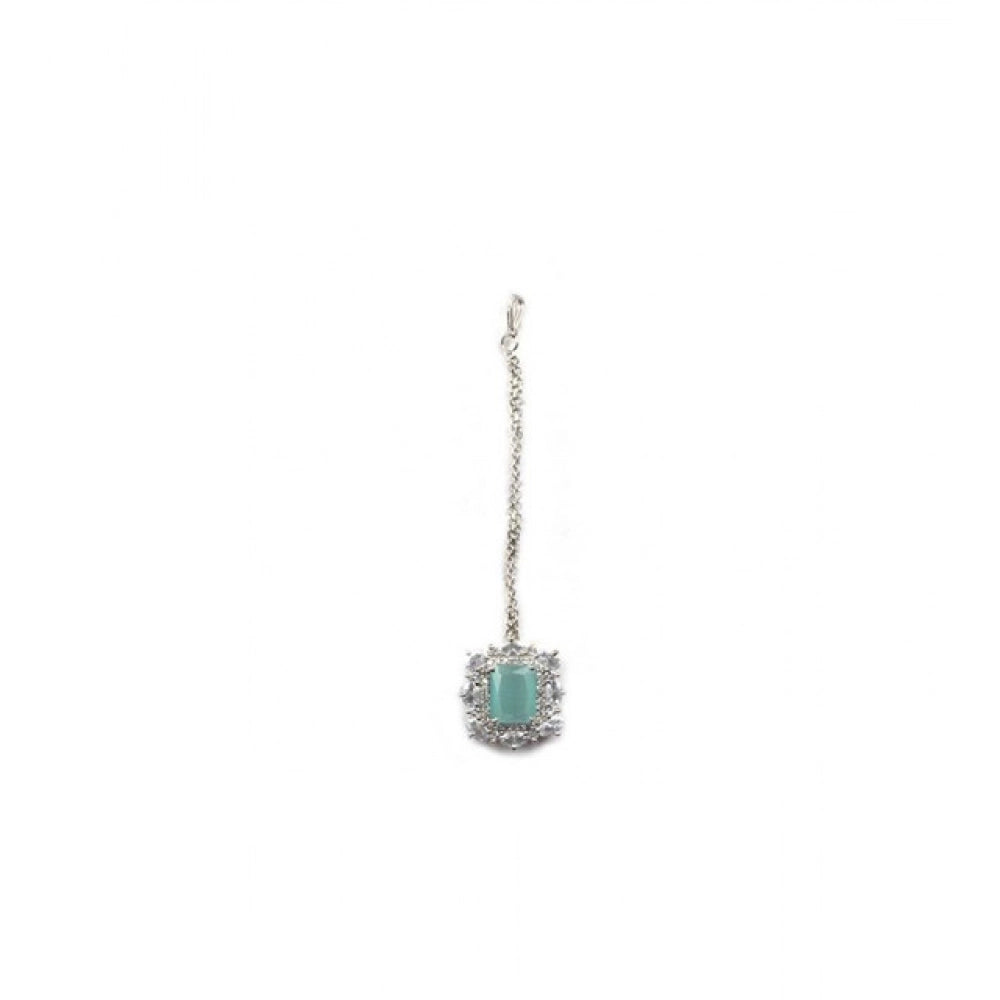 Mint brass silver-plated pendant set for women, elegant jewelry on display