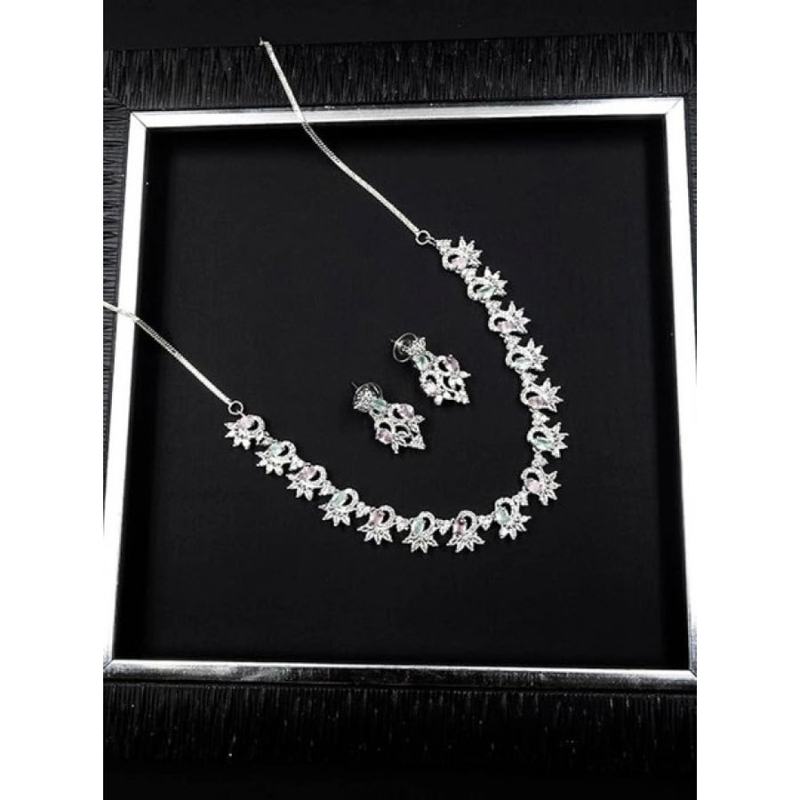 Multicolor brass silver-plated women's necklace set, jewelry on display stand