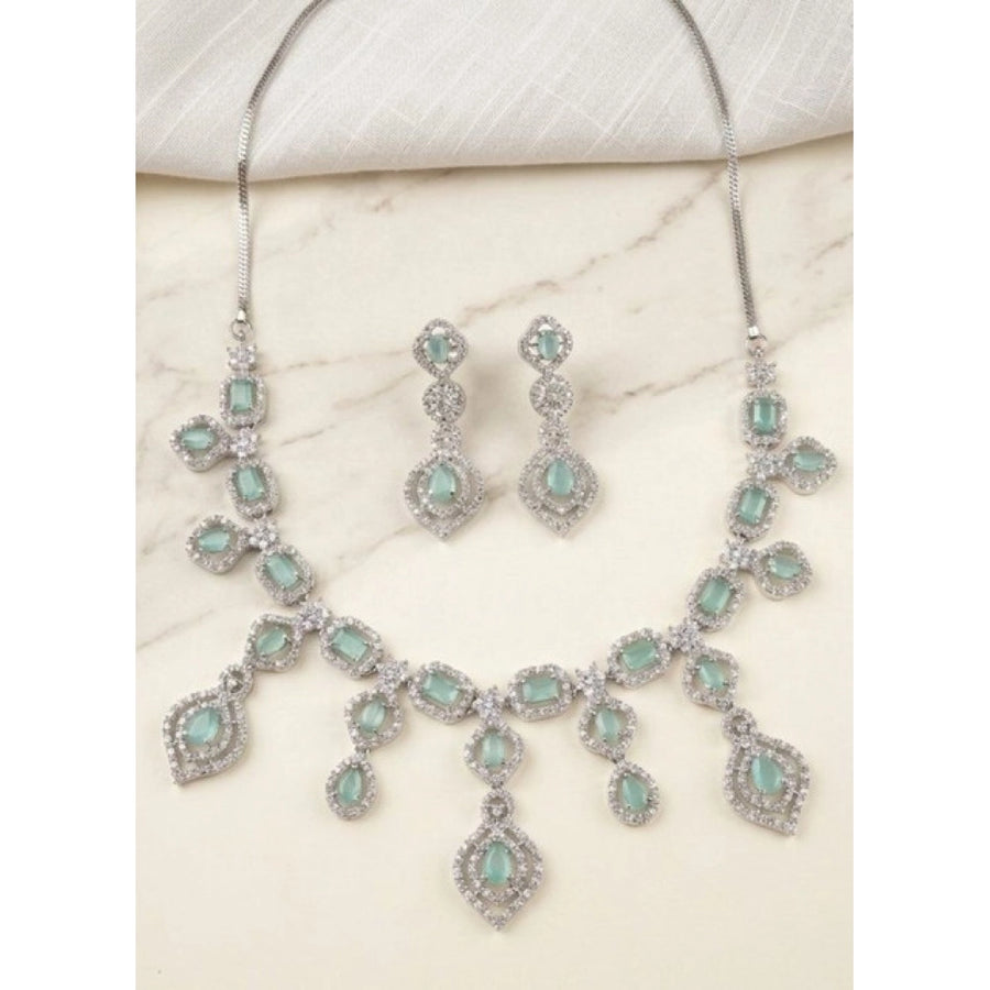 Turquoise brass silver-plated women's necklace set, stylish accessory for everyday wear