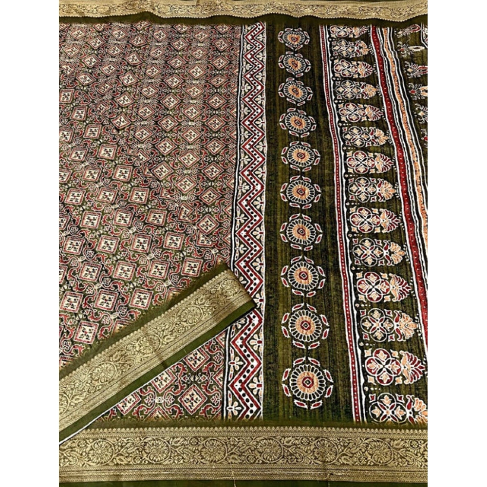 Green cotton blend printed saree with unstitched blouse, 5.5mtr length