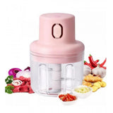 { "alt_text": "Pink microfiber mop head for deep cleaning floors, universal fit, ultra soft water absorbing dust removal" }