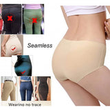 { "alt_text": "Multicolor breathable cotton seamless panties pack of 3, comfortable underwear for daily wear" }