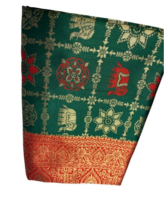 { "alt_text": "Bottle green jacquard printed saree with unstitched blouse, 5.5m, ethnic wear, Indian traditional clothing" }