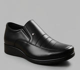 Men's Synthetic Leather Solid Slip-On Formal Shoes (Black)