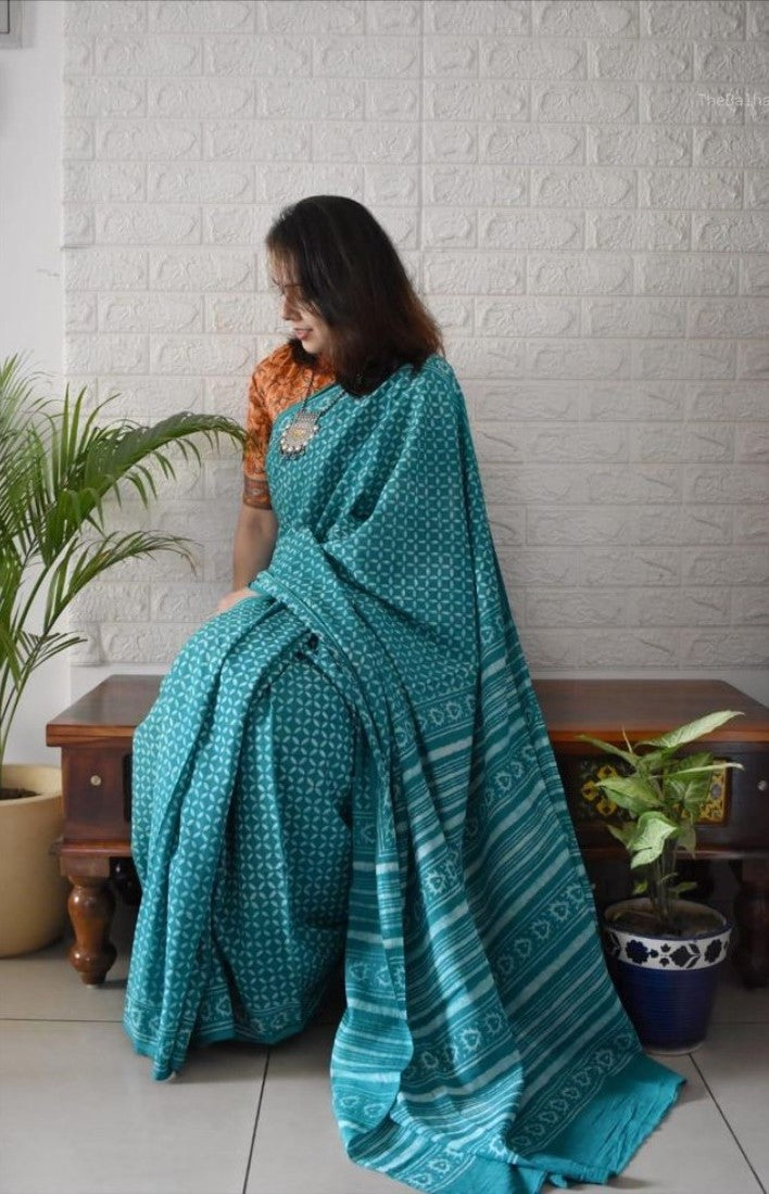 Teal linen printed saree with unstitched blouse piece, 5.5 meters length, traditional Indian wear