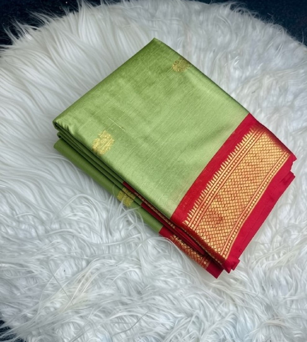 Pista green and red solid cotton silk saree with unstitched blouse piece, 5.5 meters length