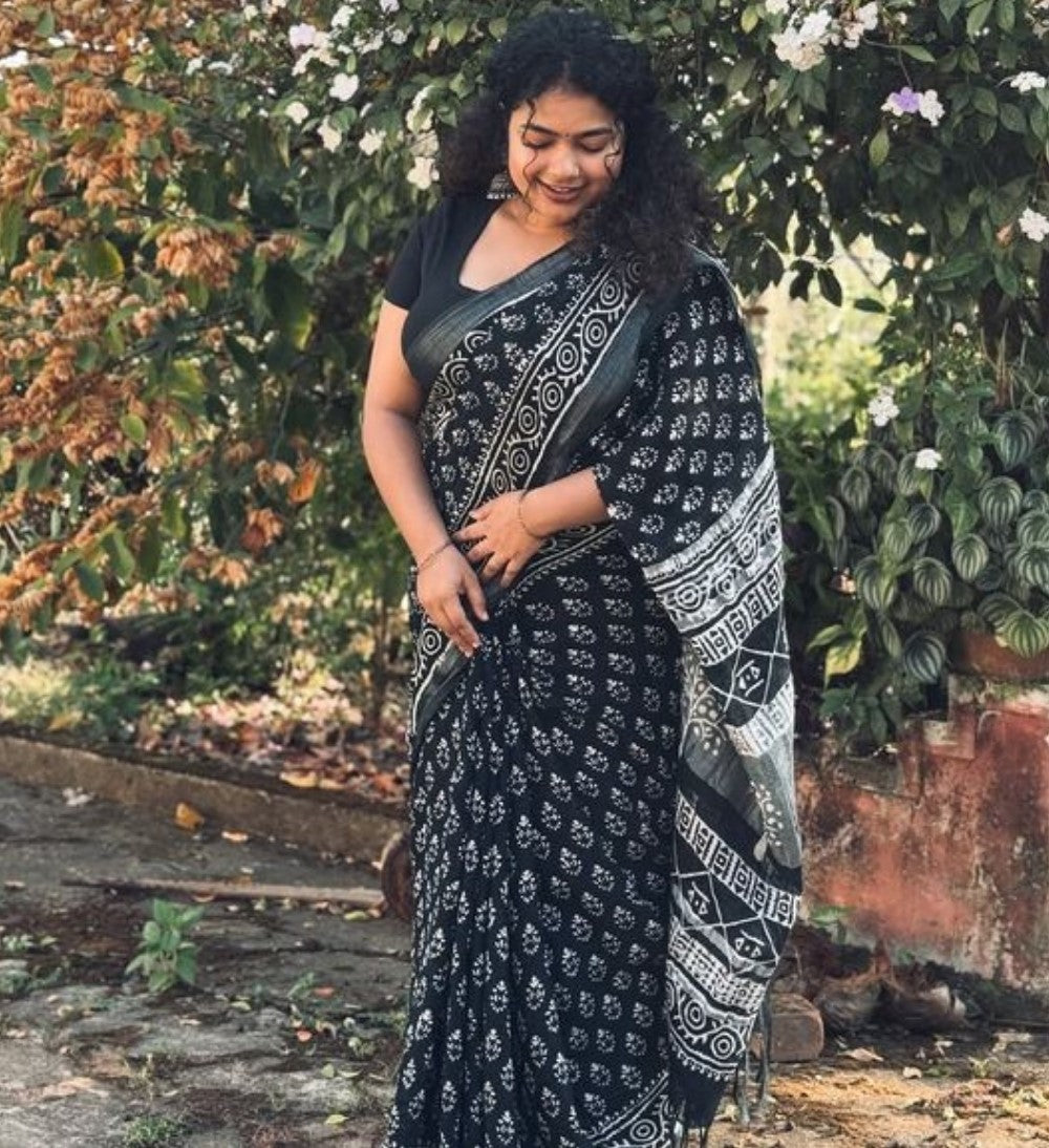 Black linen printed saree with unstitched blouse piece, 5.5 meters length, traditional Indian wear