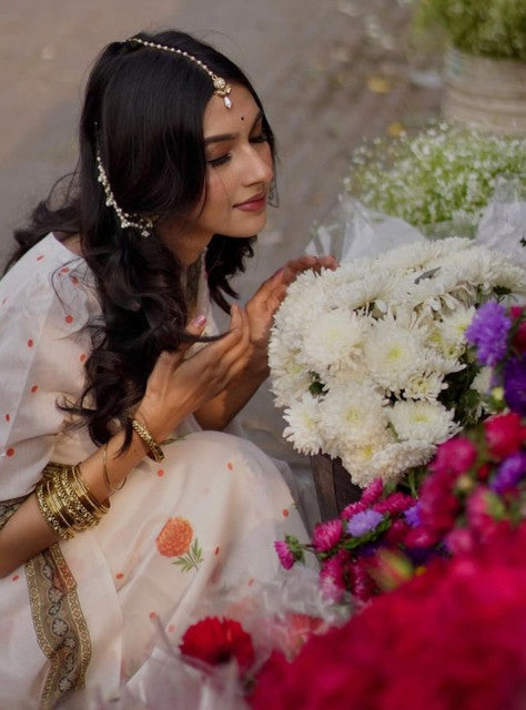 White and orange linen floral printed saree with unstitched blouse piece, 5.5 meters length