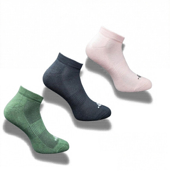 Pack of 3 Unisex Bamboo Blend Solid Low Cut Socks (Multicolor)