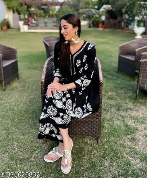 Black embroidered rayon short kurti & palazzo set with long sleeves, Indian party wear for women