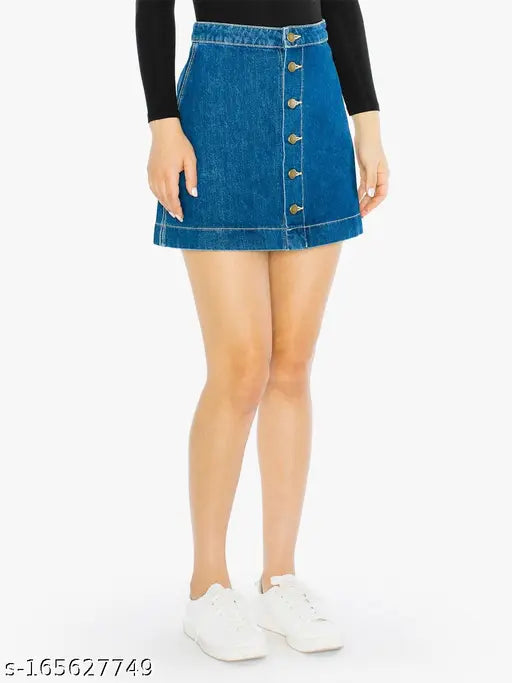 Blue denim skirt with buttons, 4 pockets, short length