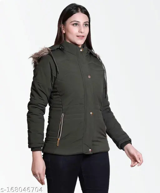 Nylon, quilted full sleeve jacket for women in solid color, hooded with zip closure - Brazo India