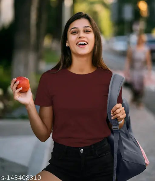 Cotton solid casual T-shirt for girls, short sleeves, size S-XXL. India origin, high quality graphic tee