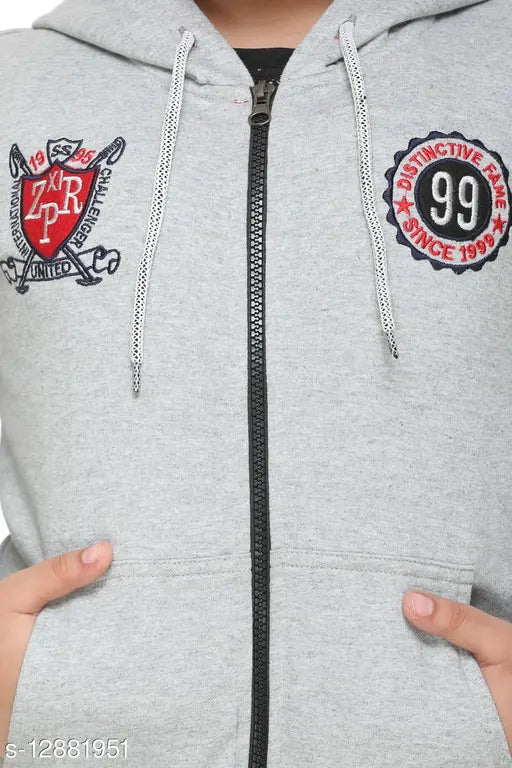 Stylish boys' cotton sweatshirt hoodie in solid color, 3-4 years size