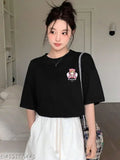 Black oversized t-shirt, short sleeves, graphic print