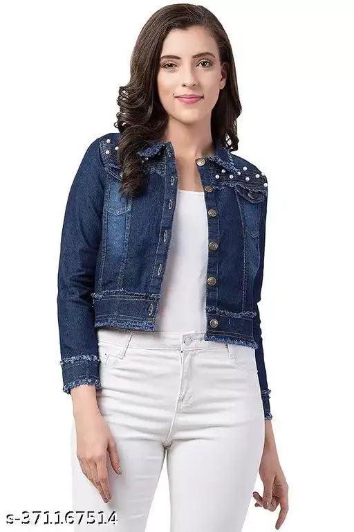 Denim jacket with white lining and zip closure