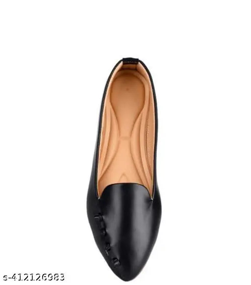 Black synthetic leather women's slip-on ballerinas for comfortable belly support, popular fashion style footwear on display