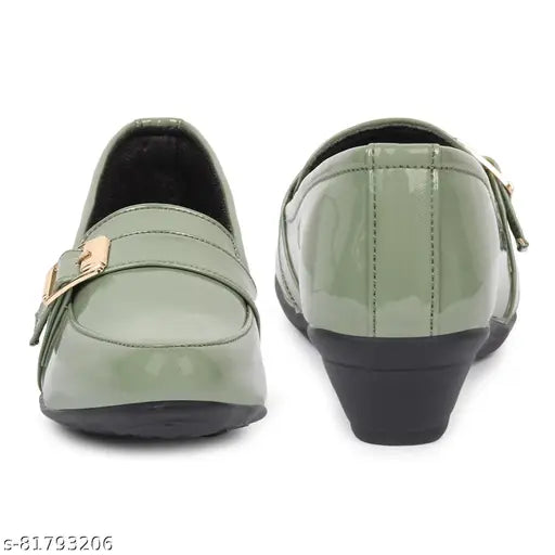 Patent leather Aadvit women's solid belly slip-ons, fashionable bellies for sizes IND-3 to IND-8, India origin