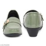 Patent leather Aadvit women's solid belly slip-ons, fashionable bellies for sizes IND-3 to IND-8, India origin