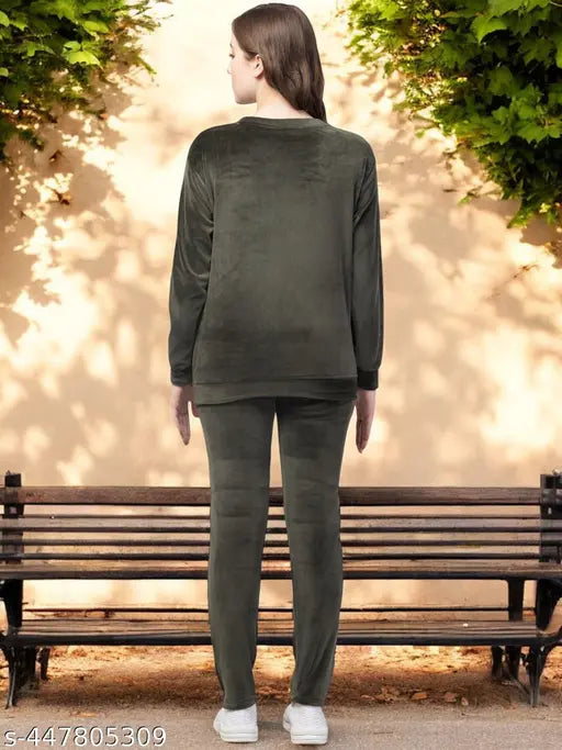 Olive velvet pajama set with sweatshirt for women & girls: Cozy, comfortable, and fashionable winter nightwear with long sleeves, featuring soft velvet fabric and stylish design