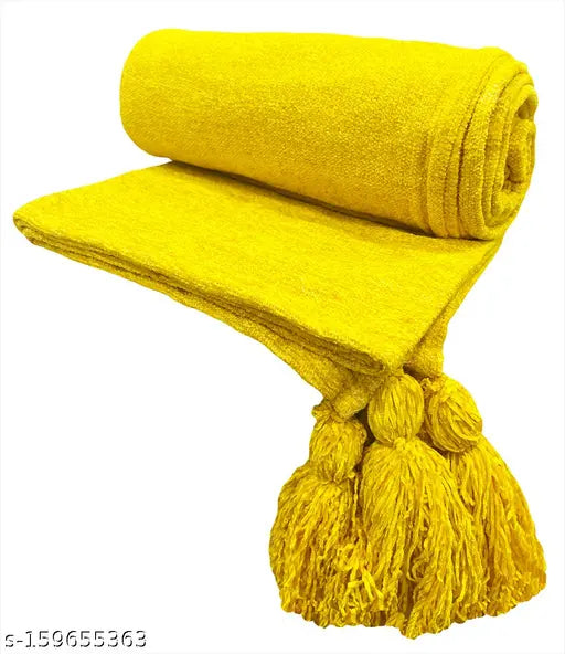 Yellow chenille sofa throw for 3-seater sofas, 140x175cm, unique design and tassel detail