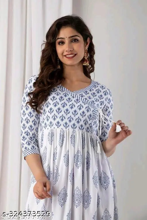 Singal blue rayon three-quarter sleeve top with printed combo, India
