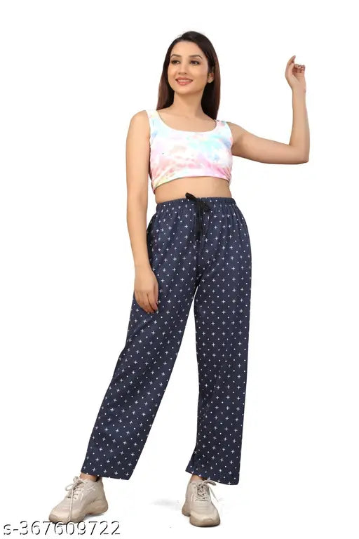 Black and white printed women's cotton pyjamas