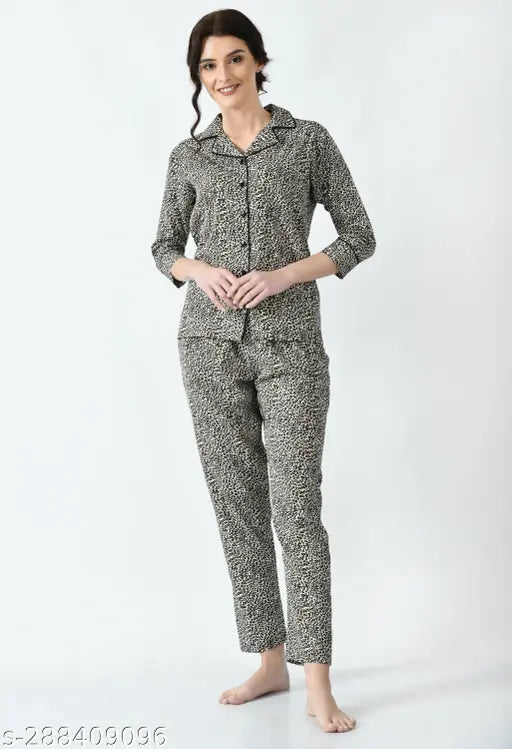 Mysaa women's printed net polyester nightshirt & pyjama set with three-quarter sleeves, made in India