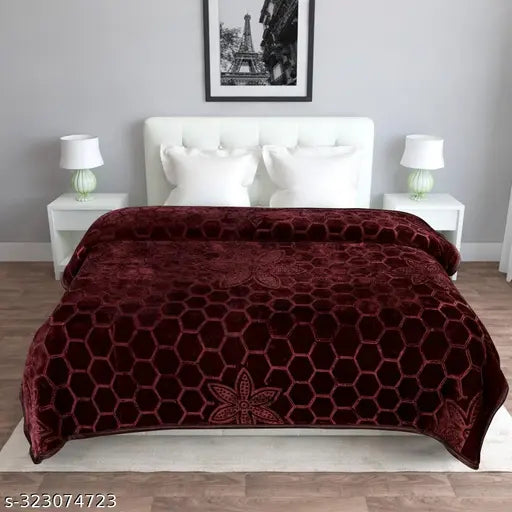 GKM Floral Double Mink Polyester Blanket - Heavy Winter, 400 thread count, free size (90 x 86 in)