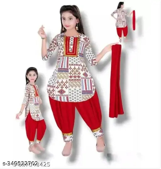 Cotton blend kids ethnic kurta and chunni set in A-line style with printed pattern, sizes range from 6 months to 10 years. Indian handcrafted kids wear on display