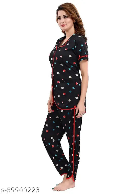 Black polyester TUCUTE® Women's flower printed Sarina knitted shirt & pyjama night suit set