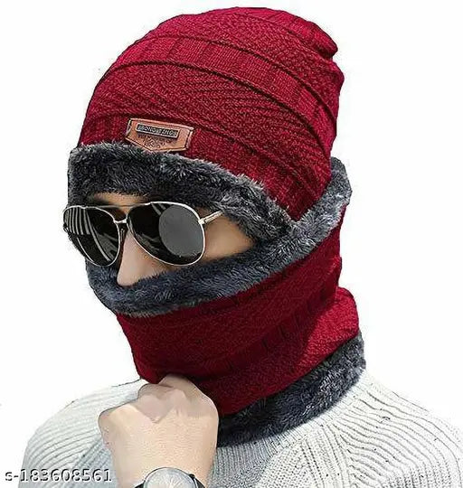 Red wool beanie set, solid net pattern in rich red color from India