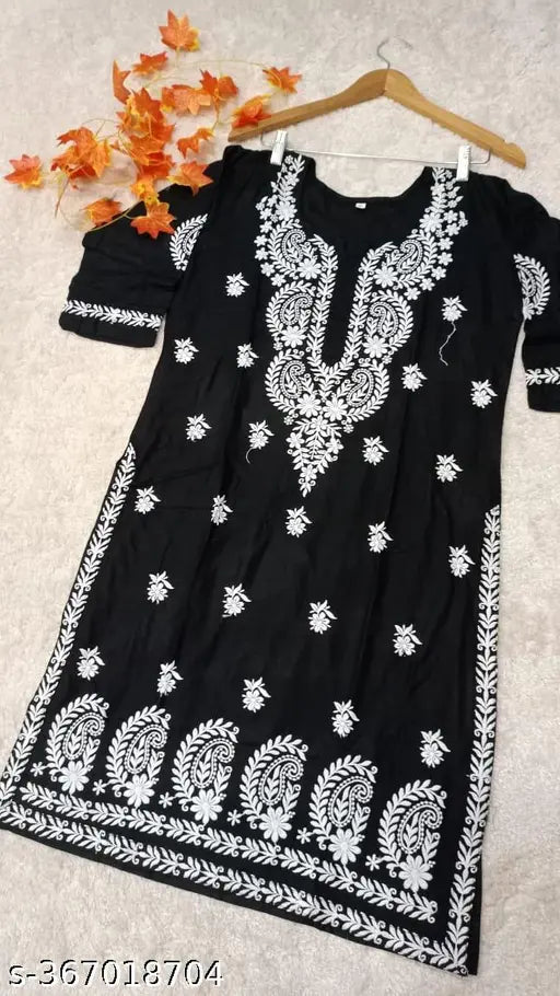 Black and white embroidered kurta