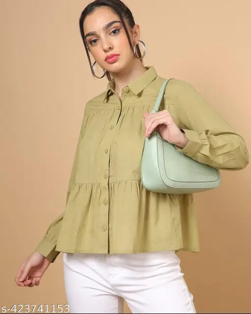 Cotton tiered shirt, solid design in 100% cotton, three-quarter sleeves, versatile for various occasions