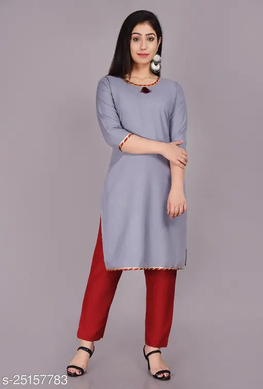 Rayon printed kurti and pant set for women, three-quarter sleeves, solid net pattern, India origin