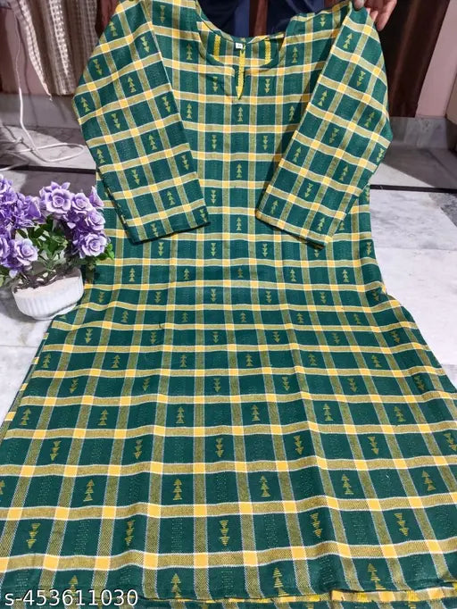 Blue and yellow checkered woolen kurta set, 2 piece combo