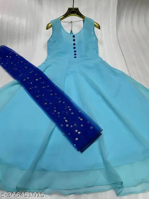 Georgette western-style, sleeveless gown with dupatta, sequin details, India origin