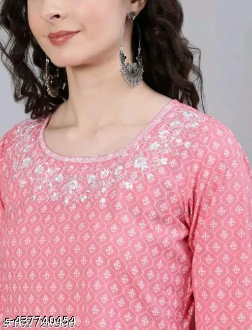 Peach saree with silver embroidery