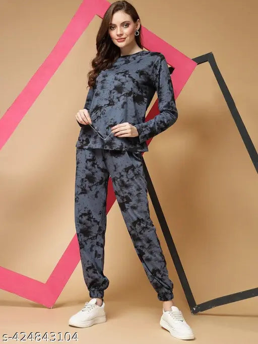 Printed polycotton nightsuit set for women, adorable Eva design on display, available in S, M, L, XL sizes