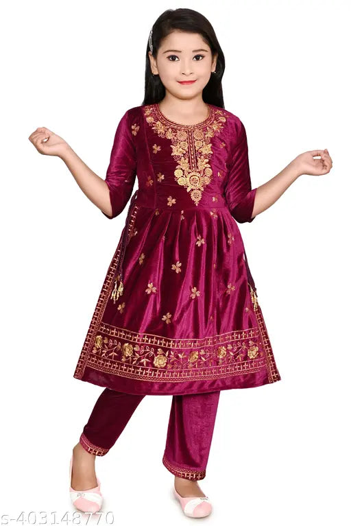 Modern velvet A-line pyjama kids set, embellished with embroidery, 5-6 Years, India